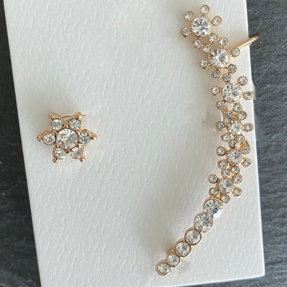 CRYSTAL RHINESTONE STUD/EAR CRAWLER CUFF EARRINGS - Picture 4 of 5